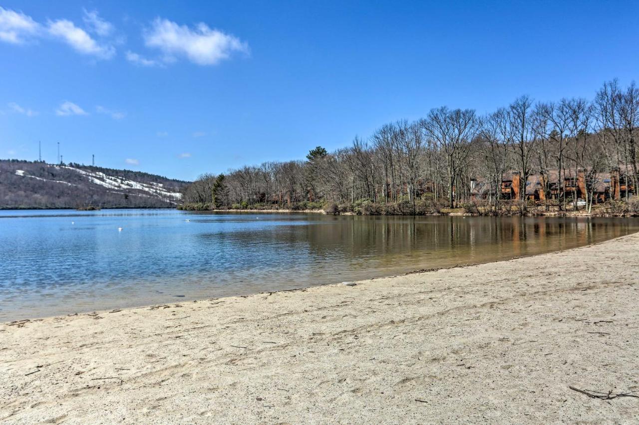 Lake Harmony Home With Hot Tub Less Than Half Mi To Ski! Exterior foto